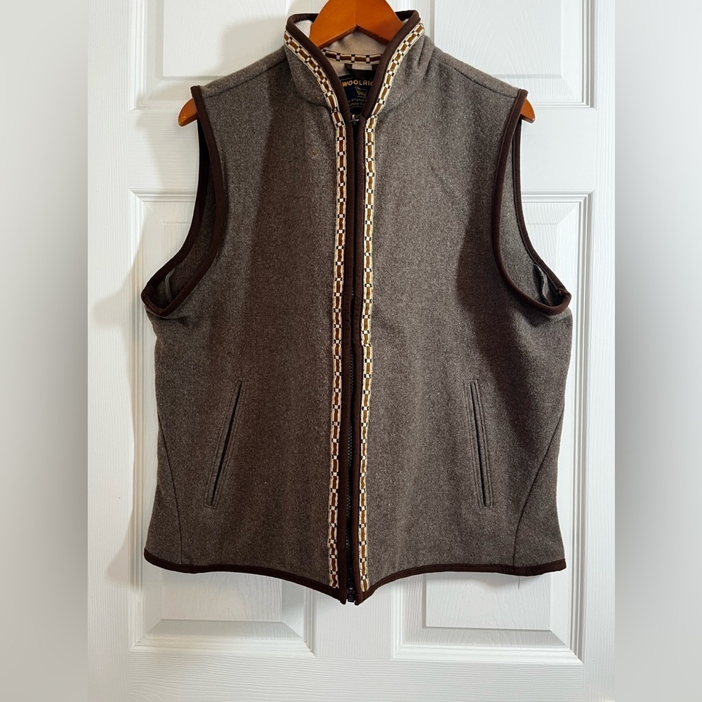Woolrich Brown Women's Vest. 100% Wool. Size XL
